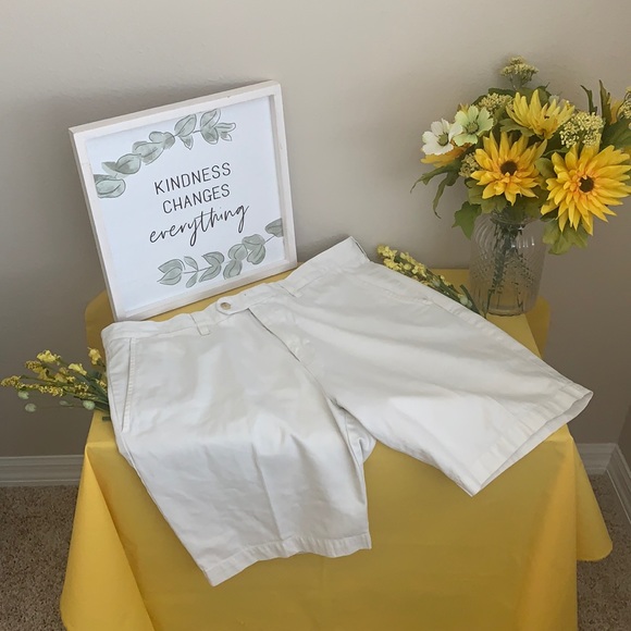 Saks Fifth Avenue Other - Men’s shorts by Saks 5th Avenue